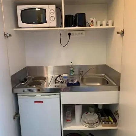 Fee Maison With Apartment Cuissai
