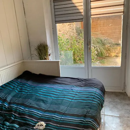 Apartment Fee Maison With Cuissai